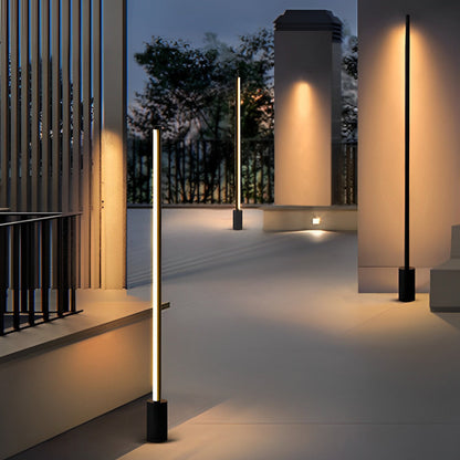 Contemporary Linear LED Outdoor Floor Lamp IP65 Stainless Steel 4 Heights 3000K
