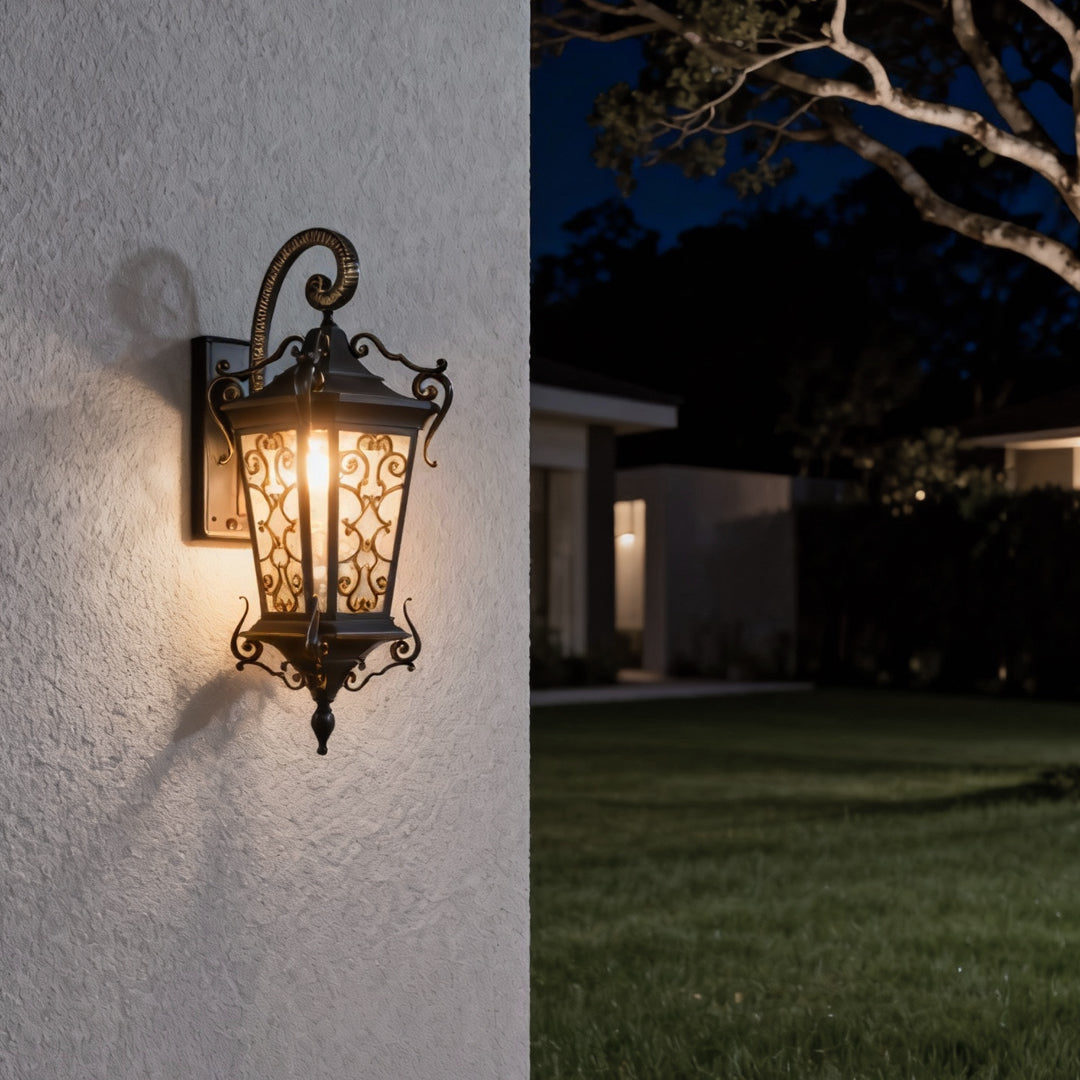 Antique European Lantern Outdoor Wall Sconce Ornate Aluminum Glass Polished Black IP55 490LM 3000K Garden Gate