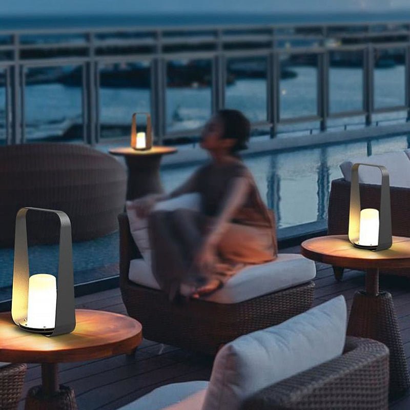 Stainless Steel PE Portable Outdoor LED Lamp IP65 3000K 360 Degree USB Brown Black